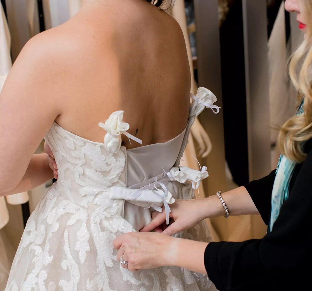 sample-size-solution-wedding-dress